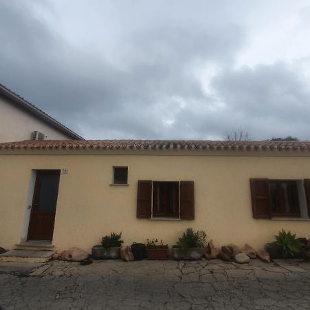 Appartamento Stangoni Badesi Extérieur photo